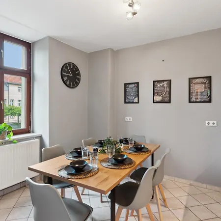 Apartamento Kera - *